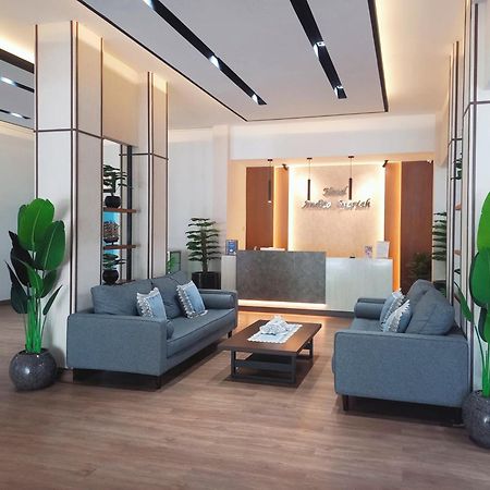 Andita Syariah Hotel 泗水 外观 照片