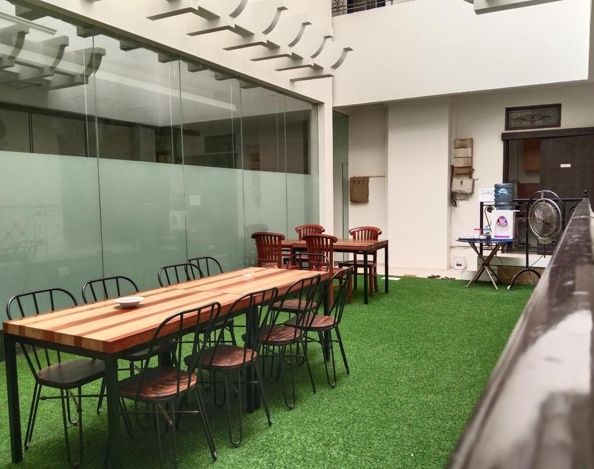 Andita Syariah Hotel 泗水 外观 照片