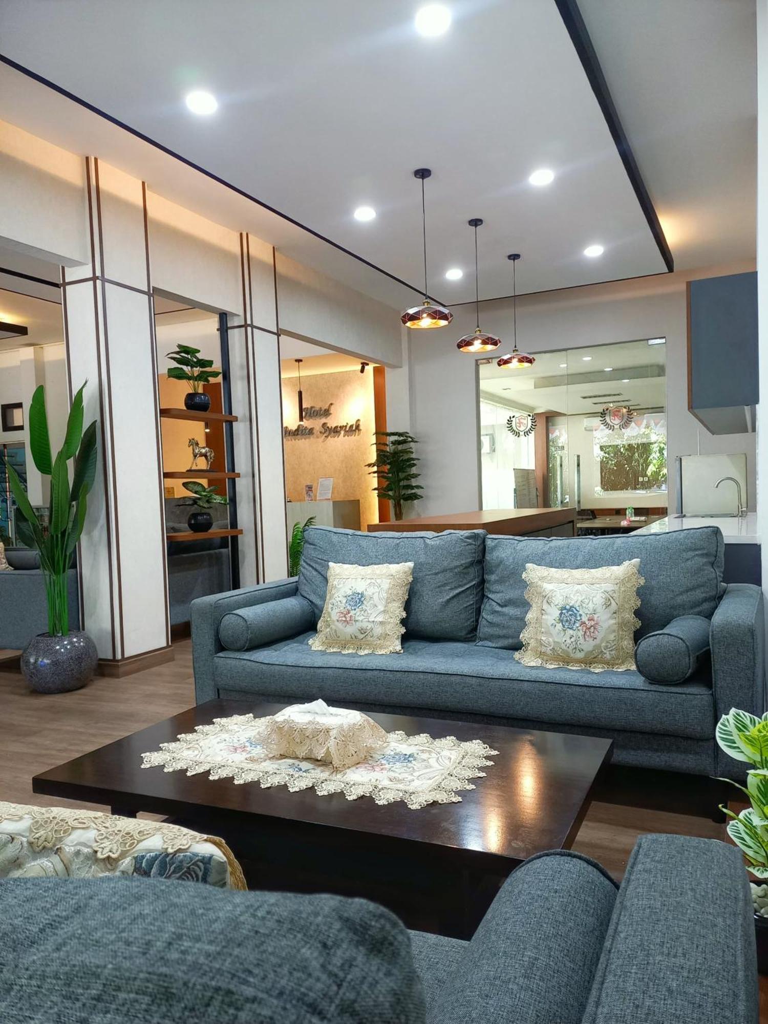 Andita Syariah Hotel 泗水 外观 照片